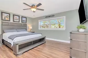 2201 S Village Ave, Tampa, FL 33612 - Photo 13