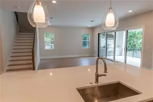 4906 W Estrella St, Tampa, FL 33629 - Photo 9