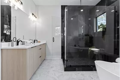 3215 W Price Avenue, Tampa, FL 33611 - Photo 15