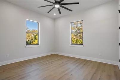 3215 W Price Avenue, Tampa, FL 33611 - Photo 21