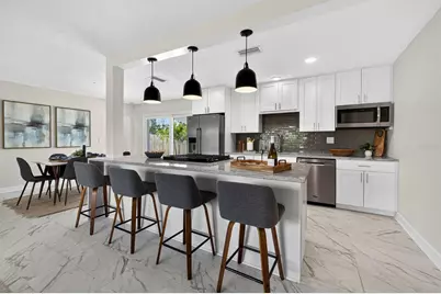 4899 Venetian Place NE, Saint Petersburg, FL 33703 - Photo 5