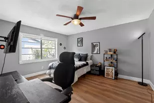 4628 Cloverlawn Dr, Tampa, FL 33624 - Photo 25