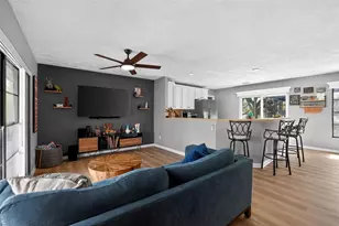 4628 Cloverlawn Dr, Tampa, FL 33624 - Photo 9