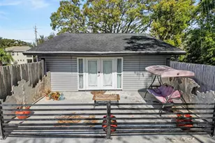 2206 Howard Ln, Tampa, FL 33612 - Photo 29