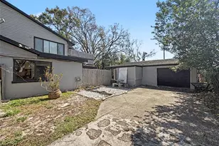 2206 Howard Ln, Tampa, FL 33612 - Photo 29