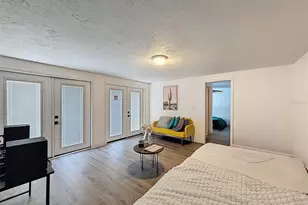 2206 Howard Ln, Tampa, FL 33612 - Photo 19