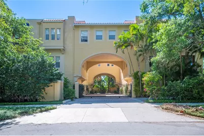 3010 W Stovall Street #B, Tampa, FL 33629 - Photo 1