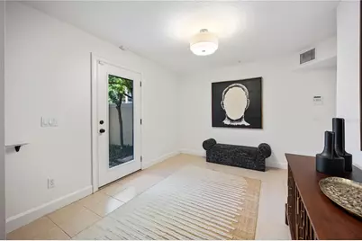 3010 W Stovall Street #B, Tampa, FL 33629 - Photo 3