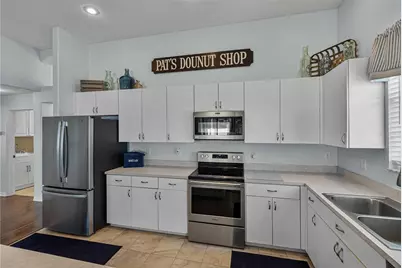 5535 Braddock Drive, Zephyrhills, FL 33541 - Photo 25