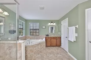 10039 Smarty Jones Dr, Ruskin, FL 33573 - Photo 27