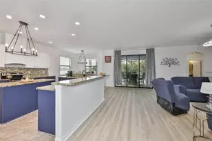 10039 Smarty Jones Dr, Ruskin, FL 33573 - Photo 13