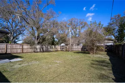 4065 39th Avenue N, Saint Petersburg, FL 33714 - Photo 21