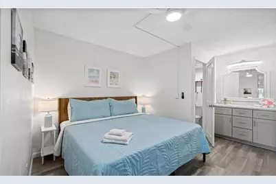 2700 Gulf Boulevard #2, Belleair Beach, FL 33786 - Photo 9