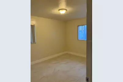 6807 113th Street, Seminole, FL 33772 - Photo 7