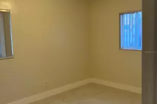 6807 113th St, Seminole, FL 33772 - Photo 7