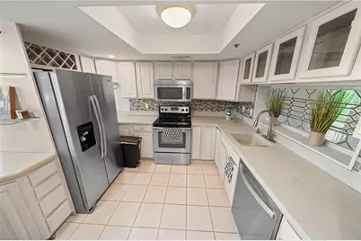 201 W Laurel Street #701, Tampa, FL 33602 - Photo 5