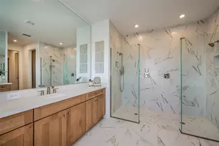 18607 Arbor Vis Dr, Venice, FL 34293 - Photo 17