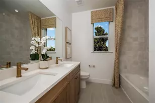 18607 Arbor Vis Dr, Venice, FL 34293 - Photo 25