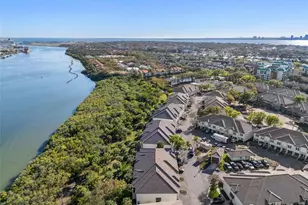 1037 Normandy Trace Rd, Tampa, FL 33602 - Photo 5