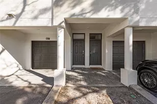 1037 Normandy Trace Rd, Tampa, FL 33602 - Photo 9