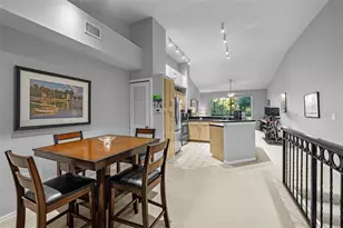 1037 Normandy Trace Rd, Tampa, FL 33602 - Photo 17