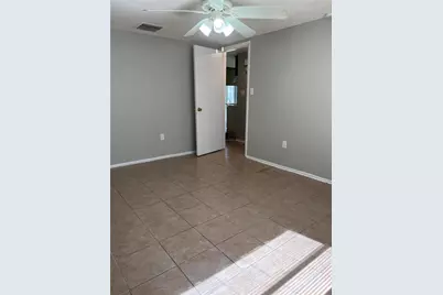 5825 Elm Street, New Port Richey, FL 34652 - Photo 7