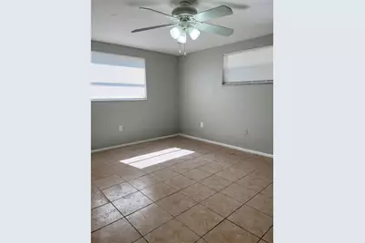 5825 Elm Street, New Port Richey, FL 34652 - Photo 9