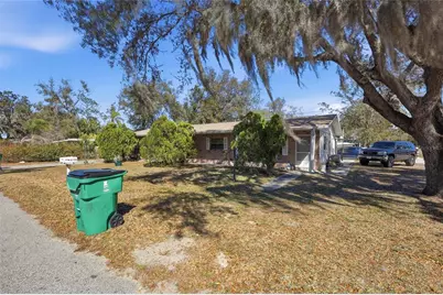 6112 & 6116 9th Street, Zephyrhills, FL 33542 - Photo 5