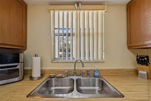 4056 Passport Ln, New Port Richey, FL 34653 - Photo 15