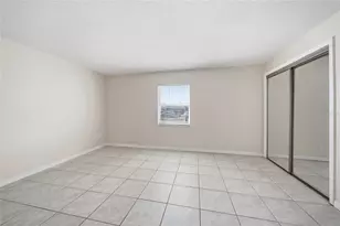 4335 Aegean Dr, Tampa, FL 33611 - Photo 15