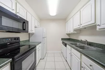 4335 Aegean Drive #144A, Tampa, FL 33611 - Photo 9