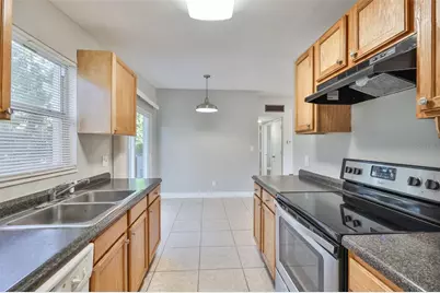 5620 Harding Boulevard NE, Saint Petersburg, FL 33703 - Photo 13