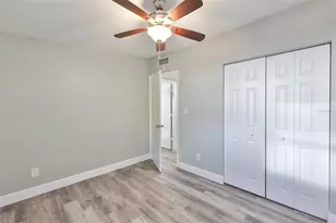 5620 Harding Blvd NE, Saint Petersburg, FL 33703 - Photo 19