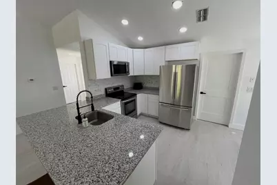 12824 Dunhill Drive, Tampa, FL 33624 - Photo 3