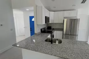 12824 Dunhill Dr, Tampa, FL 33624 - Photo 7