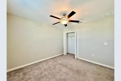 7020 Samuel Ivy Drive, Tampa, FL 33619 - Photo 19