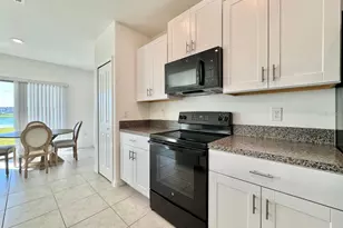 7020 Samuel Ivy Dr, Tampa, FL 33619 - Photo 7