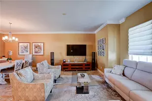 5518 Luminar Pointe Ln, Apollo Beach, FL 33572 - Photo 9