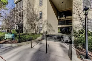 2302 S Manhatan Ave, Tampa, FL 33609 - Photo 1