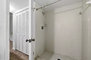 380 N Bayshore Blvd, Clearwater, FL 33759 - Photo 19