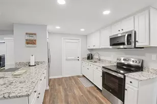 17221 Crawley Rd, Odessa, FL 33556 - Photo 7