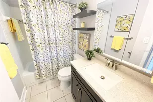 813 S Freemont Ave, Tampa, FL 33606 - Photo 15