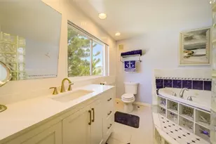 18111 1st St E, Redington Shores, FL 33708 - Photo 25