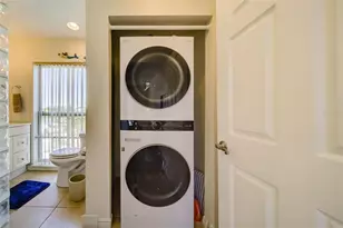 18111 1st St E, Redington Shores, FL 33708 - Photo 33