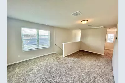 34751 Telluride Lane, Zephyrhills, FL 33541 - Photo 11
