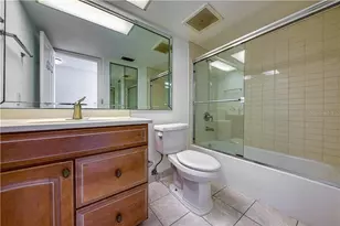 17900 Gulf Blvd, Redington Shores, FL 33708 - Photo 11