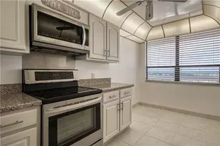 17900 Gulf Blvd, Redington Shores, FL 33708 - Photo 3