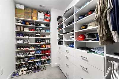 8027 27th Avenue N, Saint Petersburg, FL 33710 - Photo 45