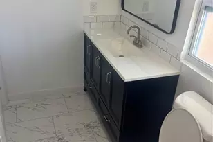 1705 44th St S, Saint Petersburg, FL 33712 - Photo 11