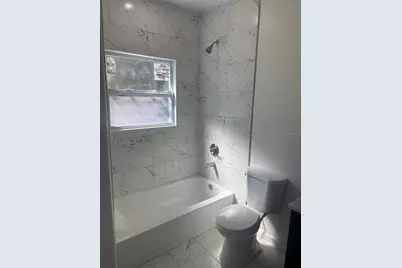 1705 44th Street S, Saint Petersburg, FL 33712 - Photo 9